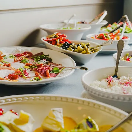 Flora ホテル シュチェチン